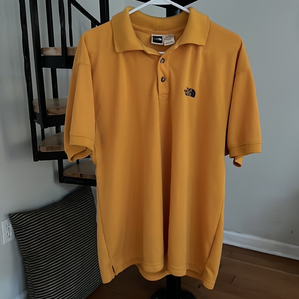 3 North Face Shirts XL